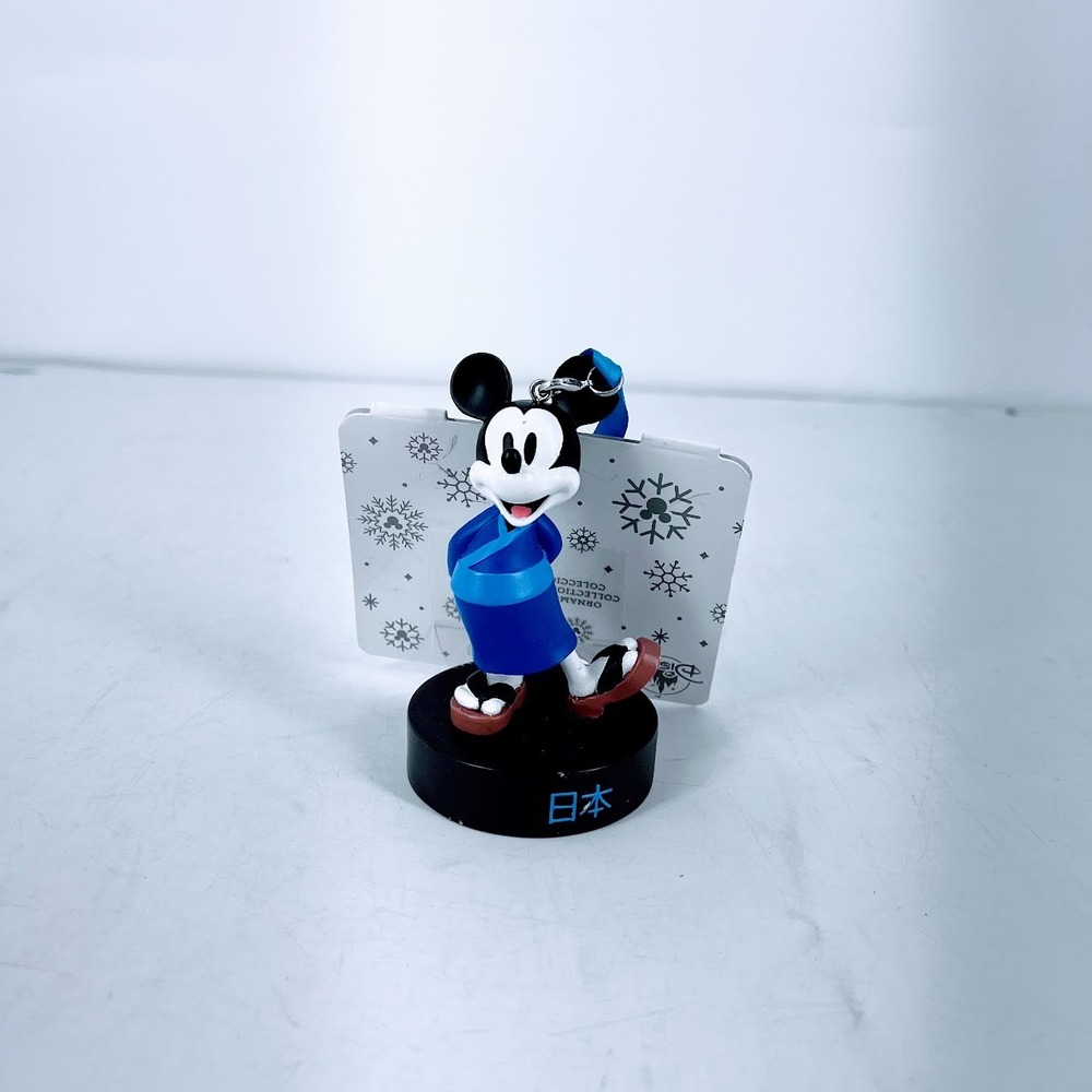Disney Epcot World Showcase Japan Mickey Mouse Kimono Ornament FAC-095642-25118
